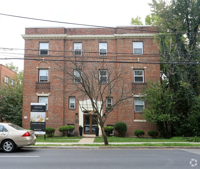 Park MacArthur Apartments Washington, DC