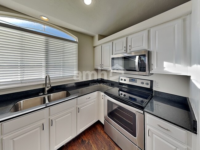 Foto del edificio - 8359 Sawtooth Oak Dr