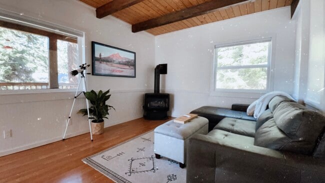 Building Photo - 1460 Pineloch Sun Dr