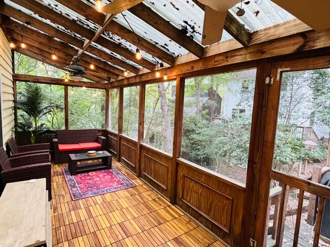 Building Photo - 27036 Fahleh Cove