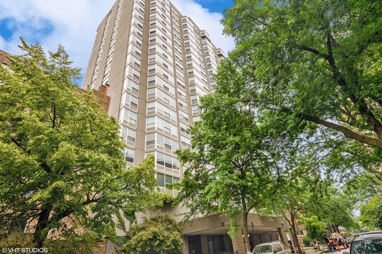 Primary Photo - 720 W Gordon Terrace