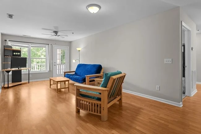 Photo - 55 Derby Rd Apartment