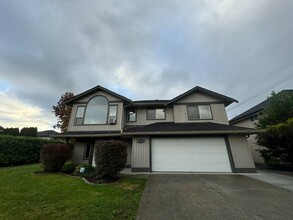 Building Photo - 20220 Chigwell St
