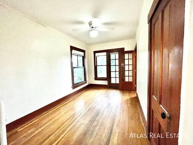 Foto del edificio - 604 N Weber St