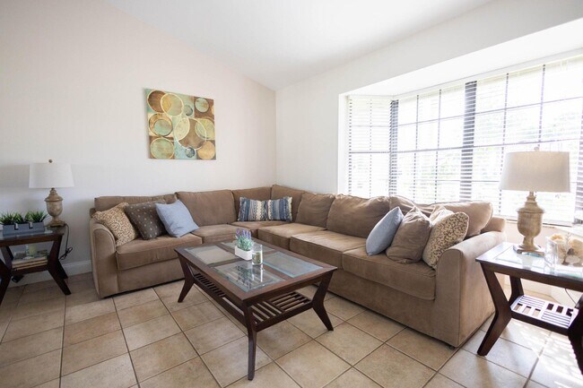 Foto del edificio - 13454 Columbine Ave