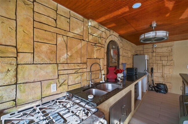 Foto del edificio - 2431 SW 127th Ct
