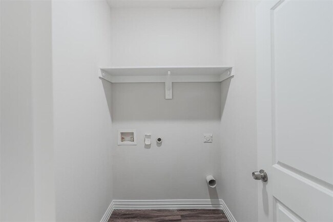 Building Photo - 2415 San Gabriel Dr