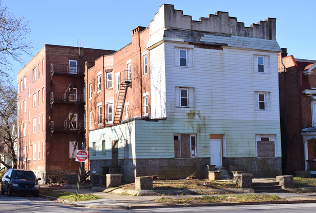 Building Photo - 2800 Reisterstown Rd