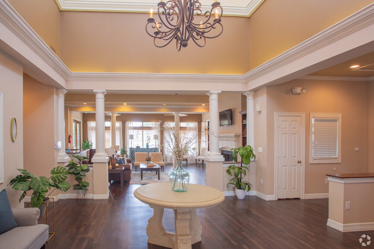 Highland Luxury Living Apartments Lewisville, TX