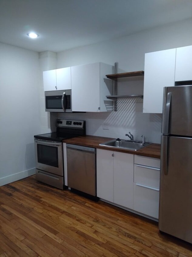 1936 S. Chadwick Apartment for Rent in Philadelphia, PA