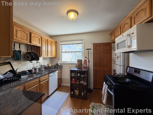 Photo - 33-35 Magnus Ave Unit #3 Apartment
