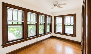 Building Photo - 1027-1027 Jenifer St