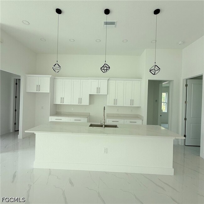 Foto del edificio - 208 Johns Ave