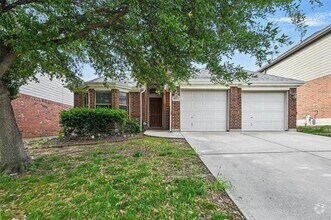 Building Photo - 9161 Brook Hill Ln