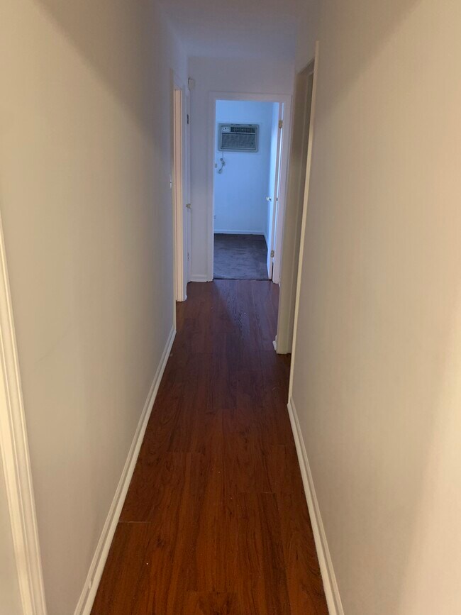 Foto del edificio - 1016 E 150th Pl