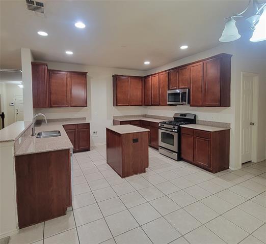 Foto del edificio - 9105 Rainland Dr