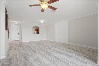 Building Photo - 3340 Antica St