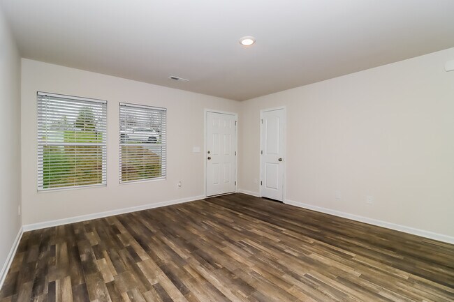 Foto del edificio - 212 Grassy Meadow Ln, Statesville, NC