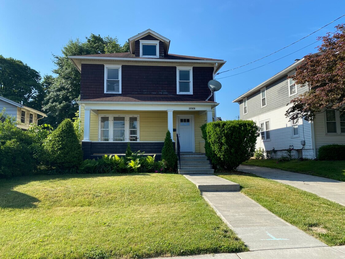 2702 E Main St, Endicott, NY 13760 House Rental in Endicott, NY