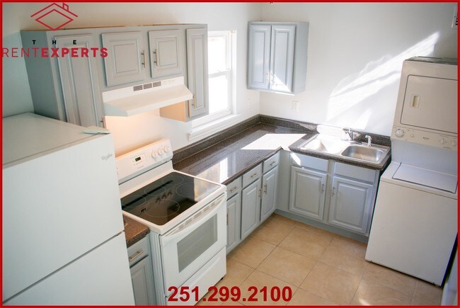 Foto del edificio - 302 S Ann St