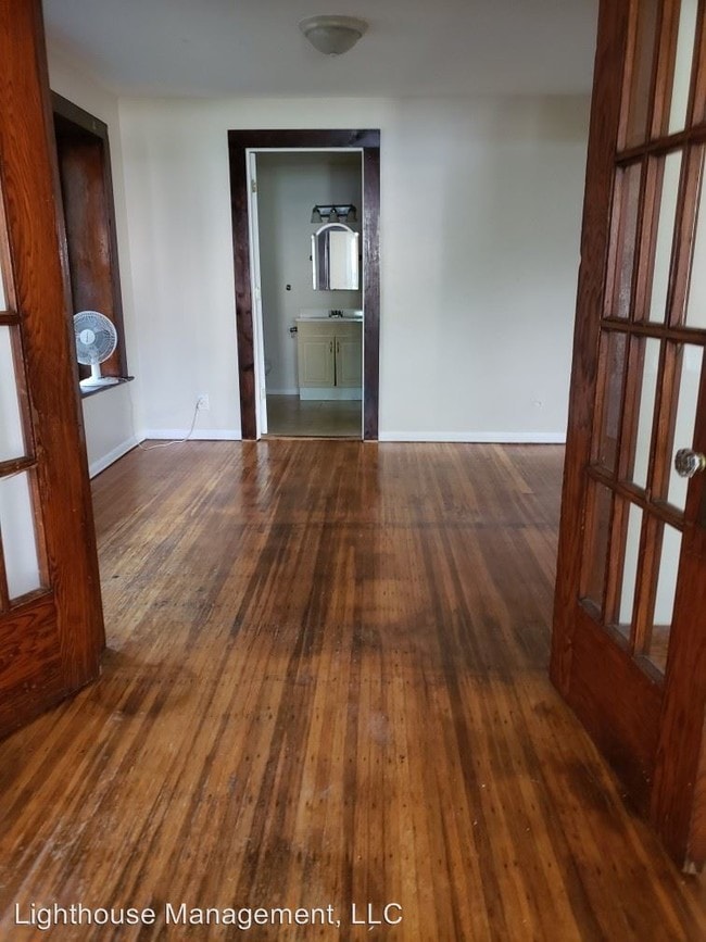 Building Photo - 3 br, 2 bath House - 81 Ringle St.