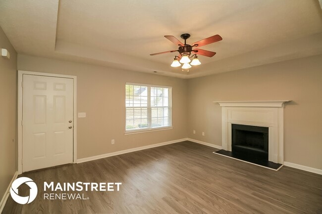 Foto del edificio - 7 Mineral Springs Ct