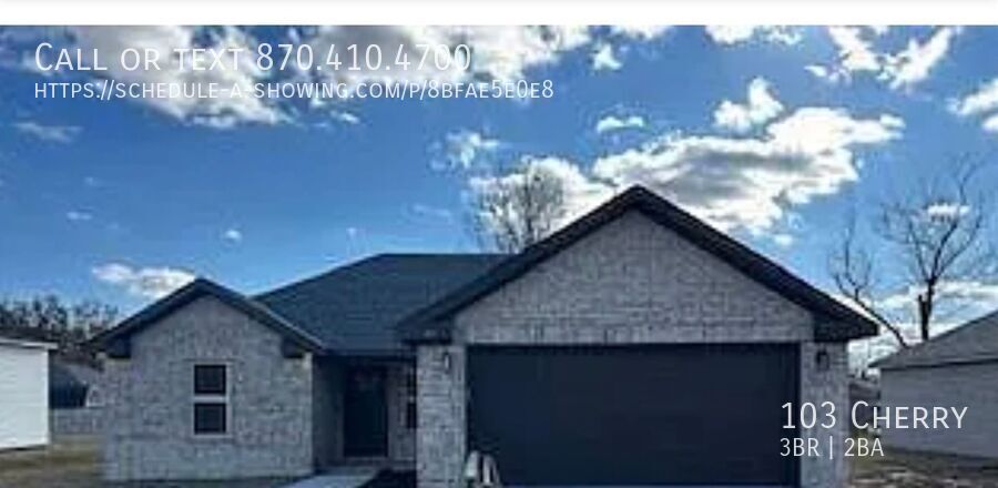 Primary Photo - New construction, beautiful 3 bed / 2 bath...