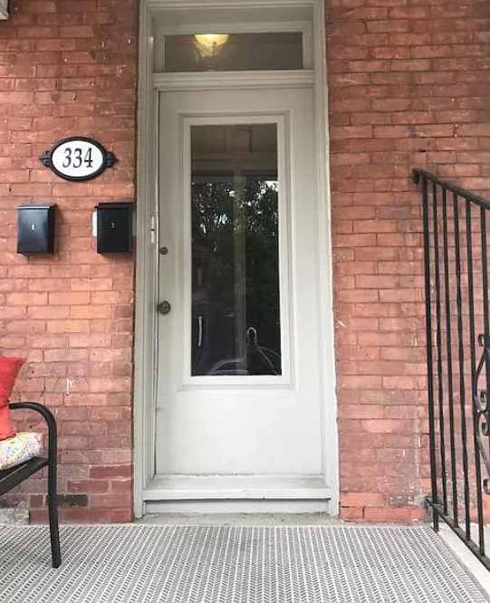 front entrance - 334 Flora St