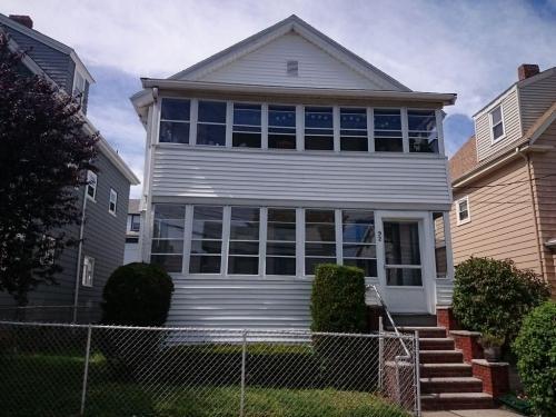 Foto del edificio - 3 bedroom in Brighton MA