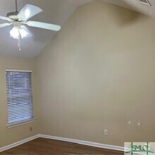 Building Photo - 262 Laurel Hill Cir