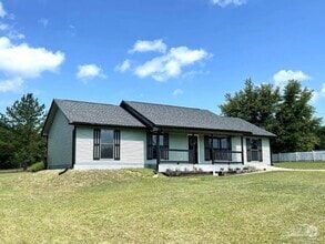 Building Photo - 137 Stephens Ln