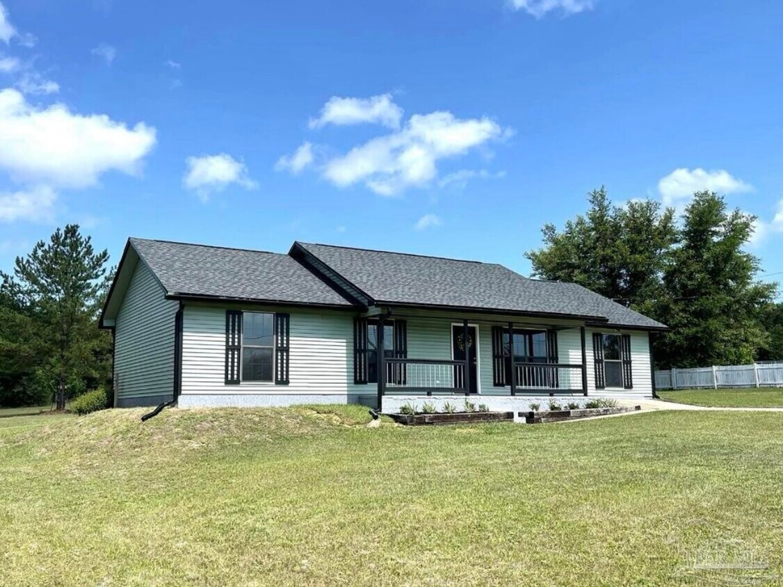 Foto principal - 137 Stephens Ln