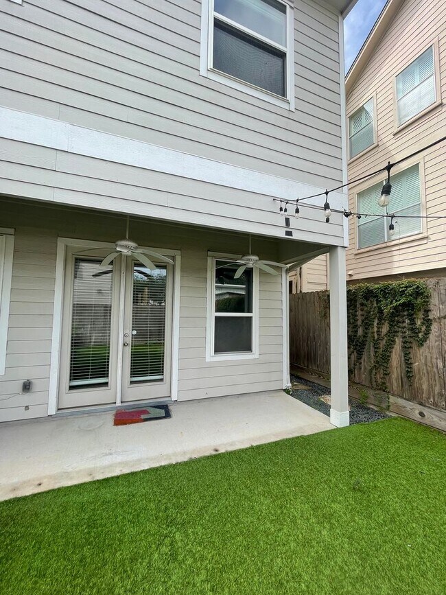 Foto del edificio - 1211 Marconi St