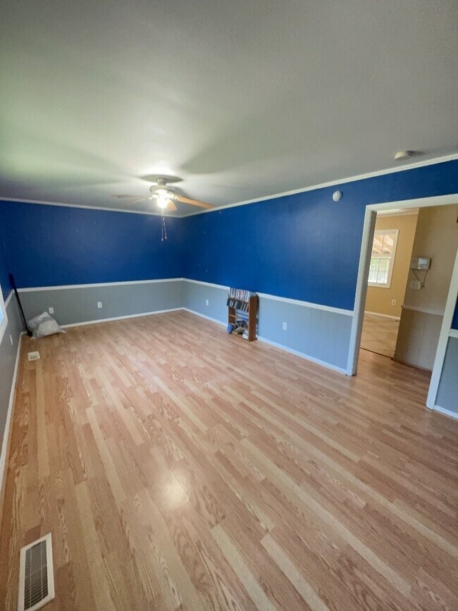 Foto del edificio - Charming 3 Bedroom, 2 Bathroom Home - 319 ...