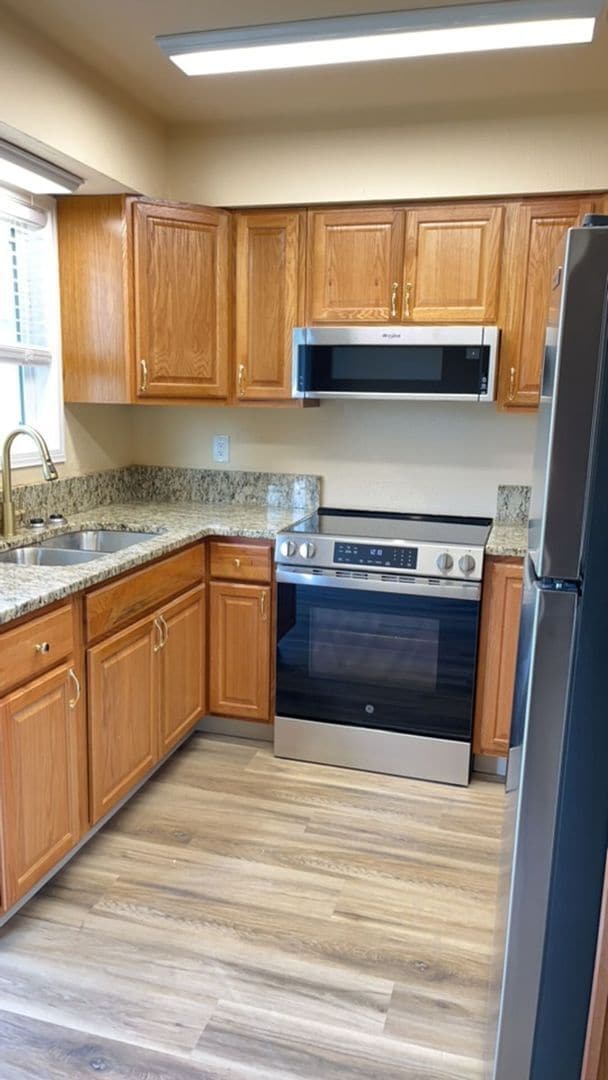 Foto del edificio - (766) Waverly Drive 2 Bdrm / 1 Bthrm