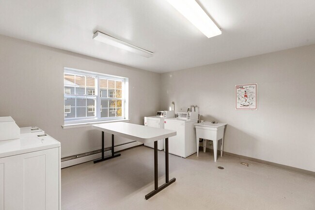 Foto del edificio - Great apartment for rent!