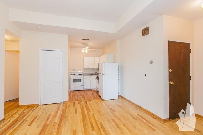 Foto del edificio - 933 W Fletcher St