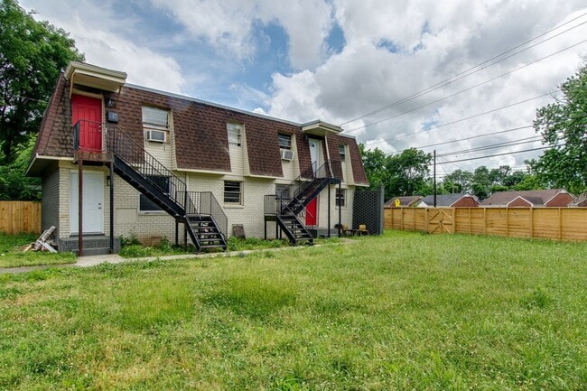 Foto del edificio - 1733 17th Ave N