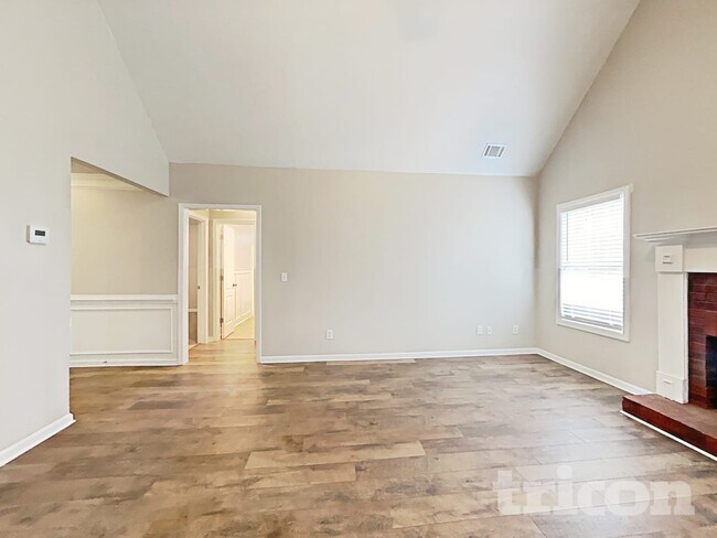 Foto del edificio - 204 Cobblestone Ln