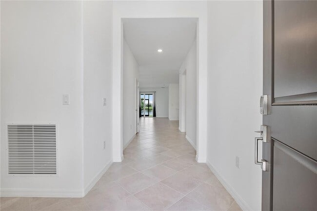 Building Photo - 43844 Strm Xing Ln