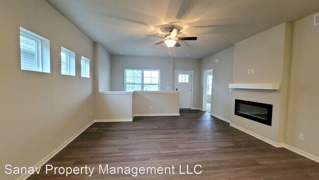 Building Photo - 3 br, 3 bath House - 2711 NW 31st Street