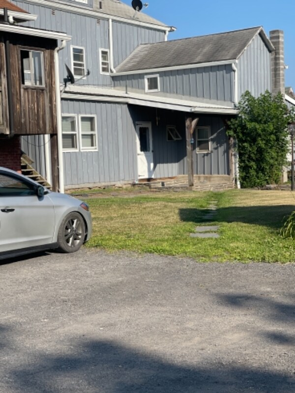 174 Partition St Unit 2, Saugerties, NY 12477 Apartment for Rent in