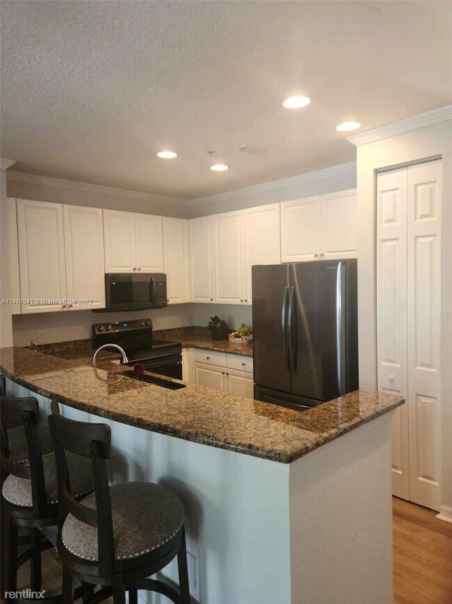 Foto del edificio - 4 br, 3.5 bath House - 1229 Piazza Antinor...