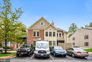 Building Photo - 12010 Ridge Knoll Dr