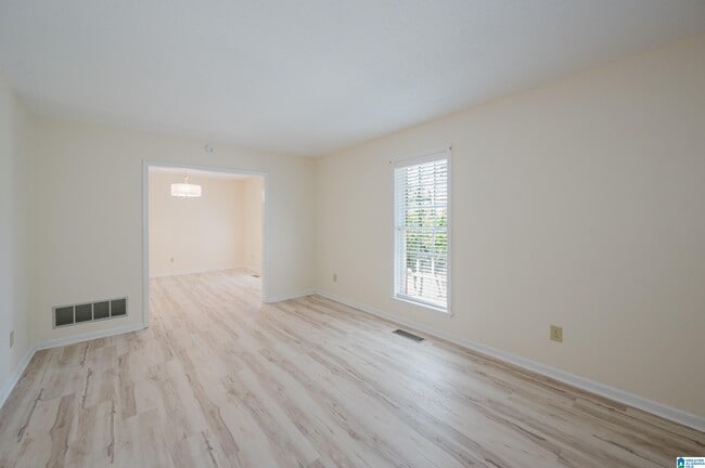Building Photo - 1828 Jacobs Ln
