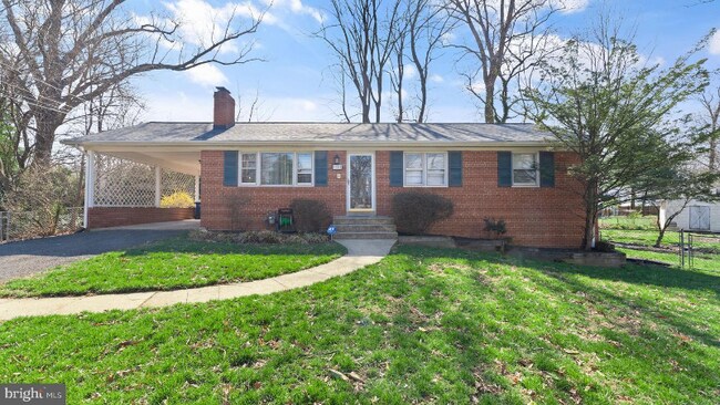 Building Photo - 2604 Roswell Ct