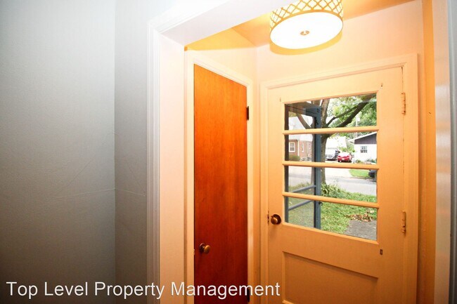 Building Photo - 3 br, 1 bath House - 2925 Stevens St