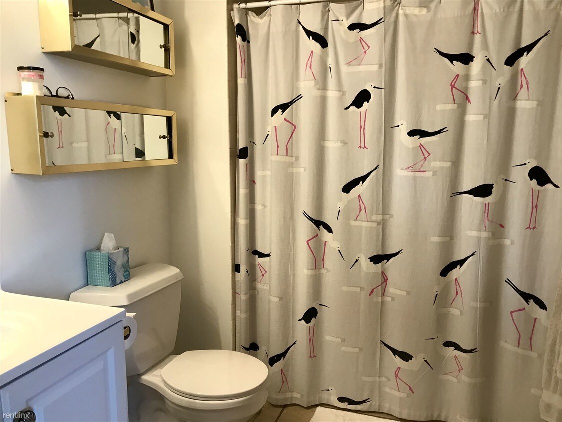Building Photo - 1 br, 1 bath Apartment - 839 W Fulton Market