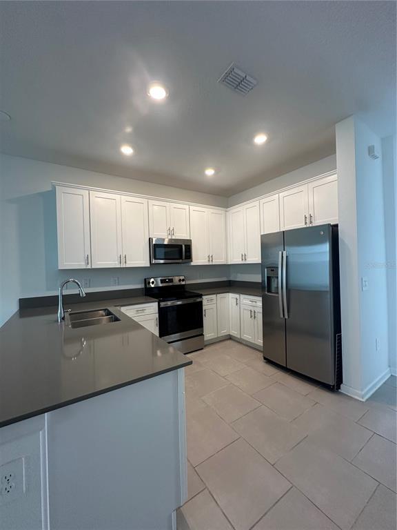 Foto del edificio - 7521 Stone Crk Trl