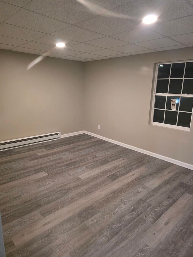 Building Photo - Baughman Ave